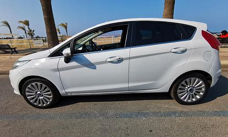 Ford Fiesta 1.4 5P. ...