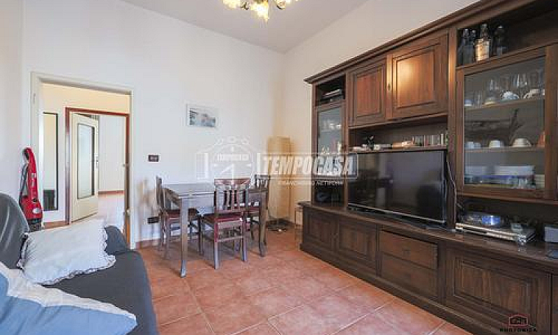 Trilocale Al 4 Piano...
