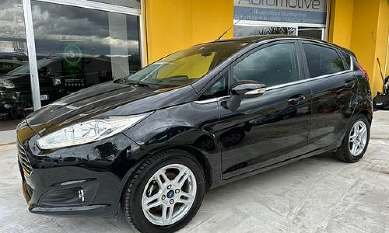 Ford Fiesta 1.5 Tdci...