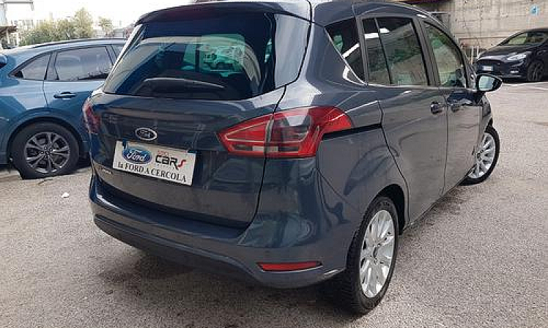 Ford B-Max Titanium...