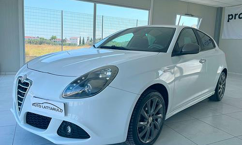Alfa Romeo Giulietta...