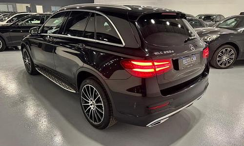 Mercedes-Benz Glc 25...