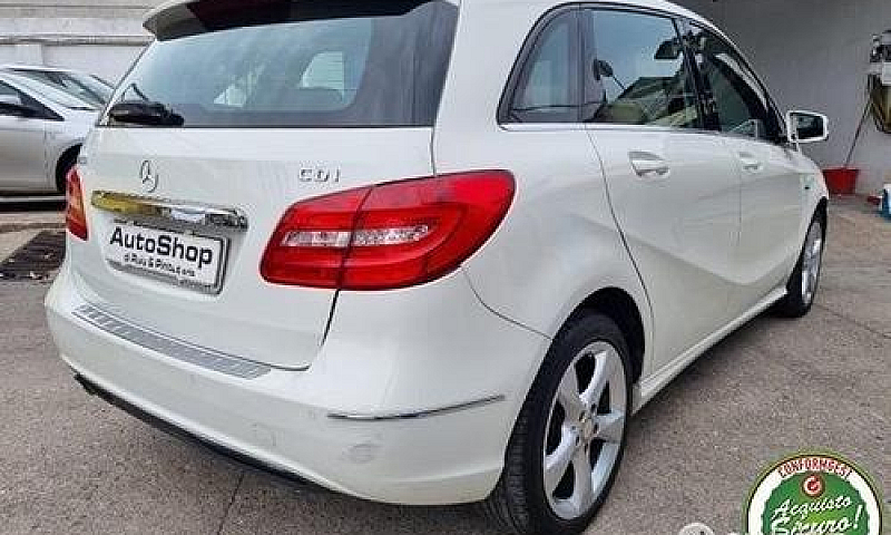Mercedes-Benz B 200 ...