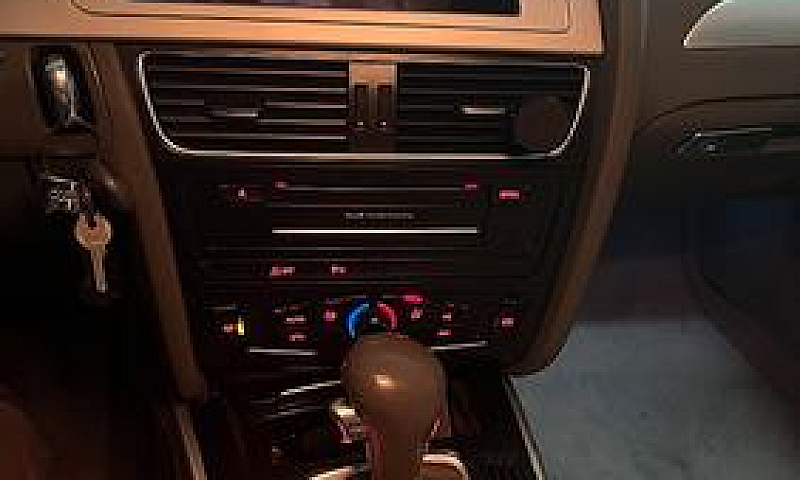 Audi A4 Avanti Multi...
