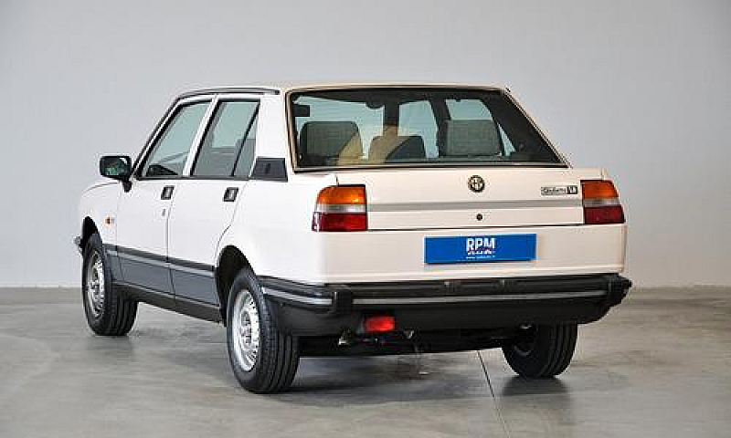 Alfa Romeo Giulietta...