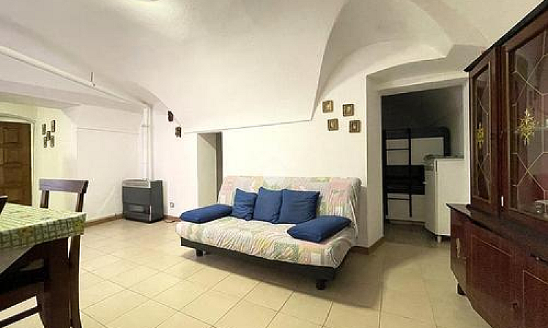 2 Locali A San Biagi...
