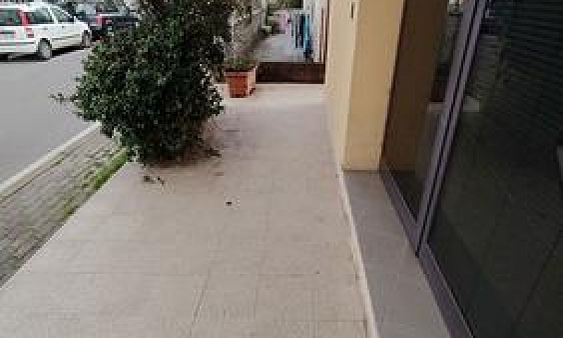 Appartamento Agliana...