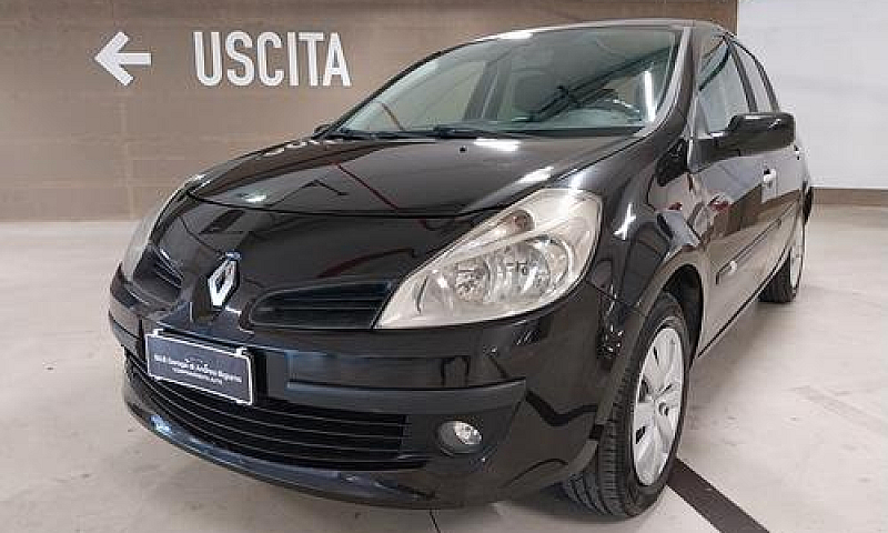 Renault Clio 1.5 Dci...