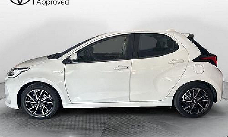 Toyota Yaris 1.5 Hyb...