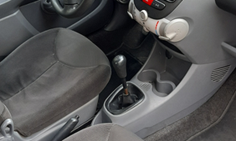 Citroen C1 Leggere...