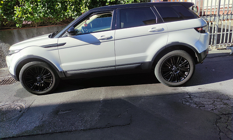 Range Rover Evoque 2...