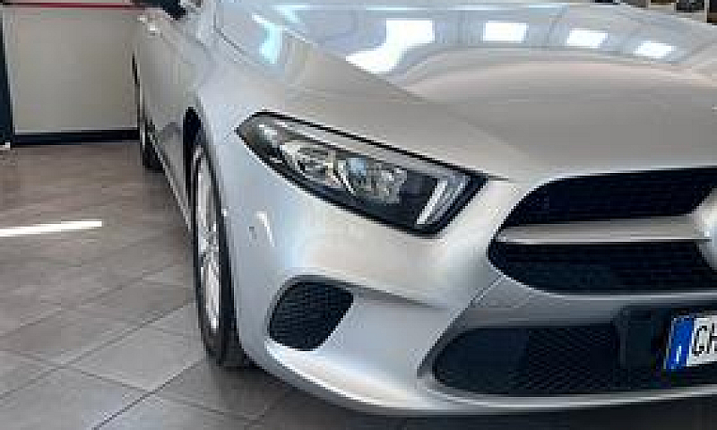 Mercedes-Benz A 180 ...