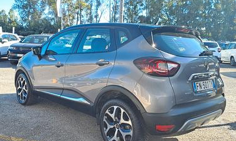 Renault Captur 1.5 D...