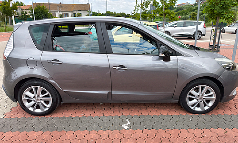 Renault Scenic Xmod ...