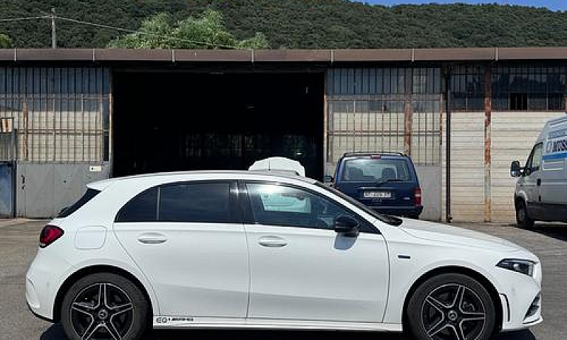 Mercedes-Benz A 180 ...