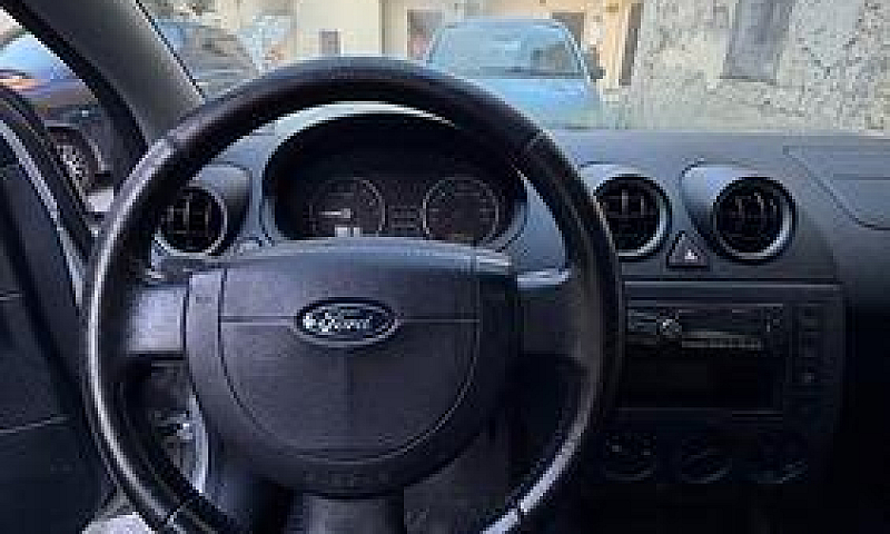 Ford Fiesta...