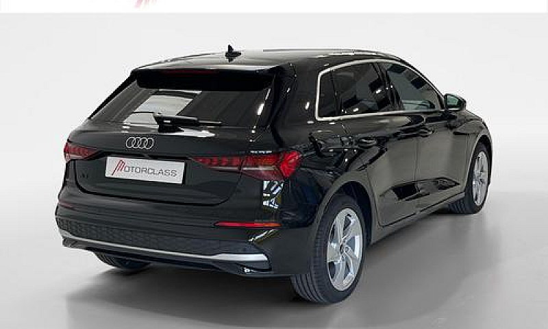 Audi A3 Sportback 1....
