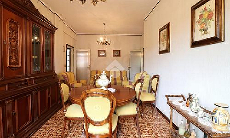 3 Locali A Terni...
