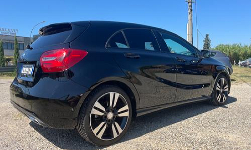 Mercedes-Benz A 180 ...