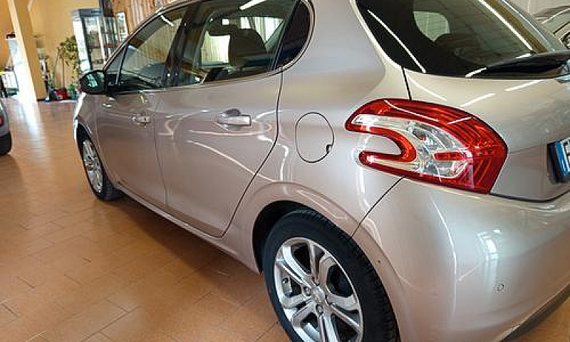 Peugeot 208 1.4 Dies...