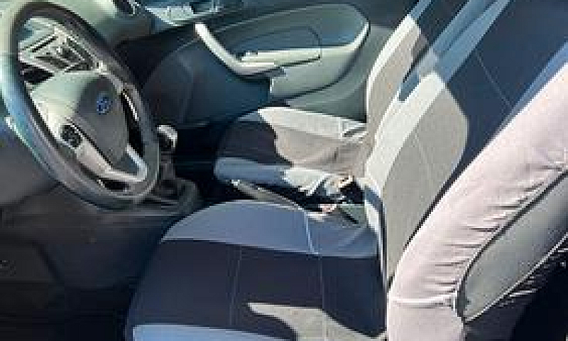 Ford Fiesta 5ª Serie...