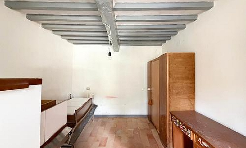 Porzione Di Casa Da ...