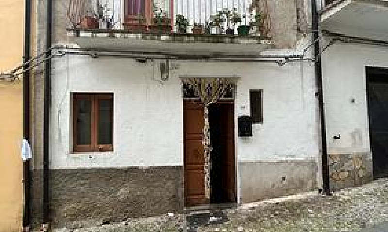 Casa In Centro Stori...