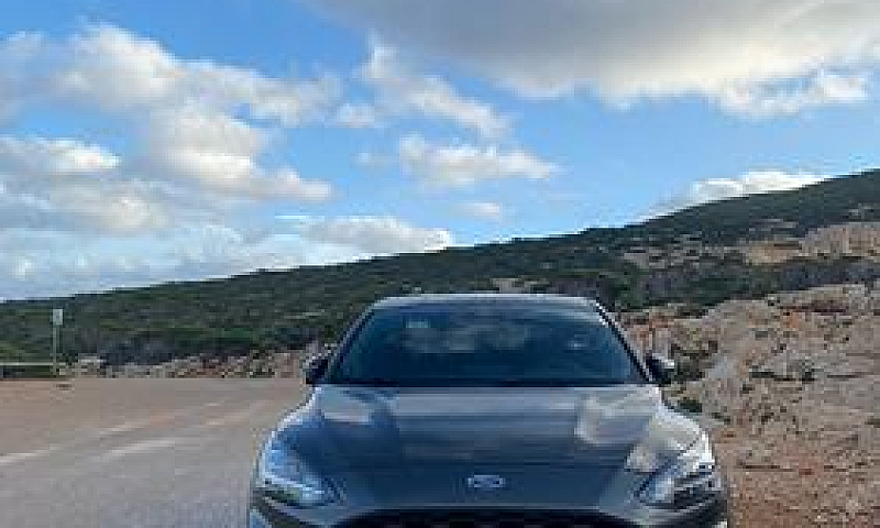 Ford Focus St Line 1...