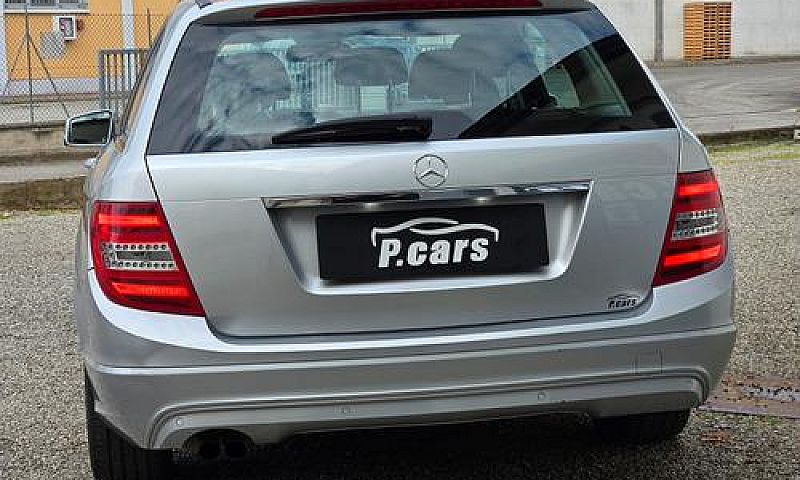 Mercedes-Benz C 200 ...