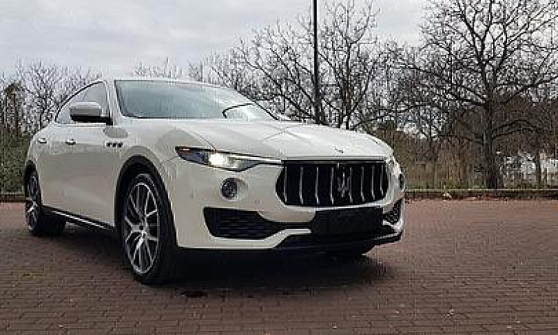 Maserati Levante V6 ...