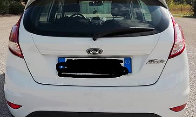 Ford Fiesta 6ª Serie...