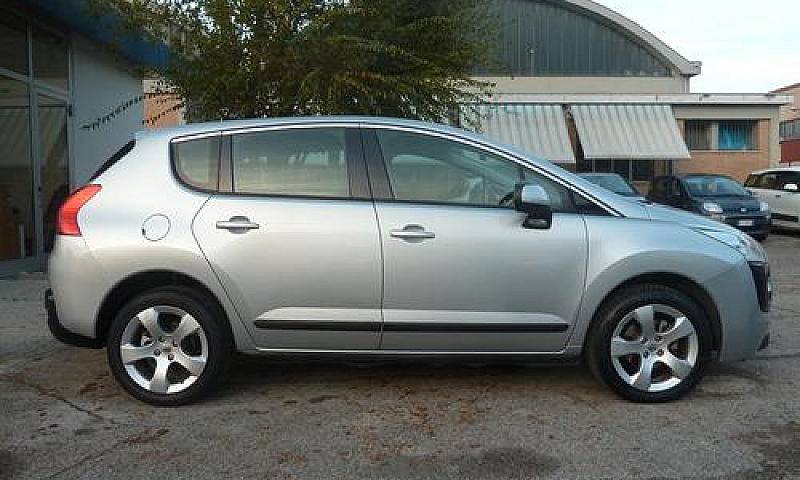 Peugeot 3008 1.6 Hdi...