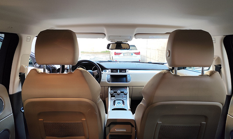 Landa Rover Evoque T...