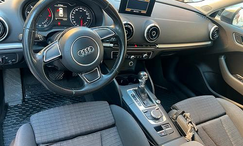 Audi A3...
