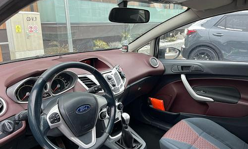 Ford Fiesta...