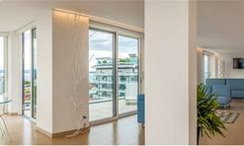 Prestigioso Attico T...