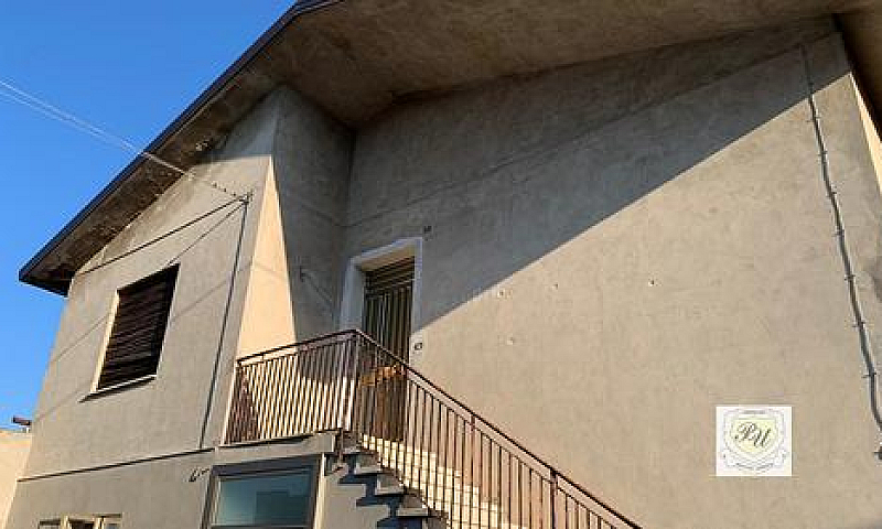 Appartamento A Villa...
