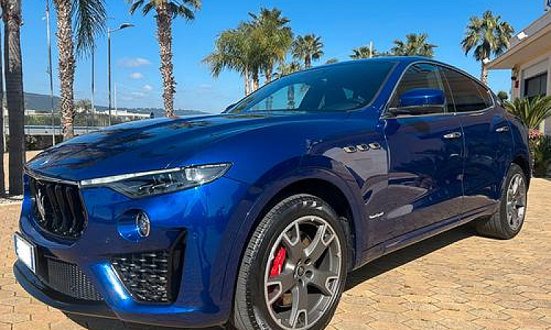 Maserati Levante Q4 ...