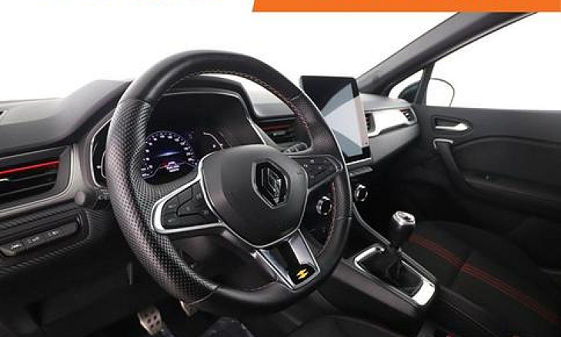 Renault Captur Uf033...