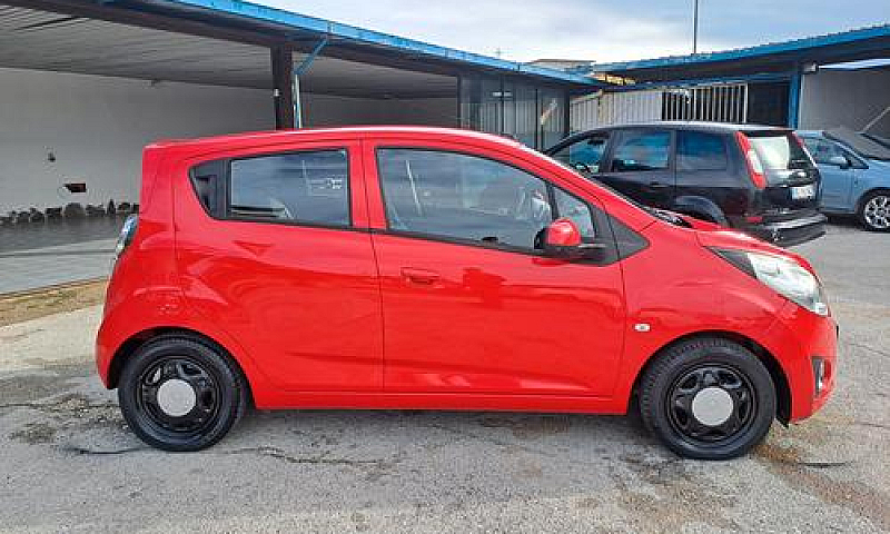 Chevrolet Spark 1.0 ...