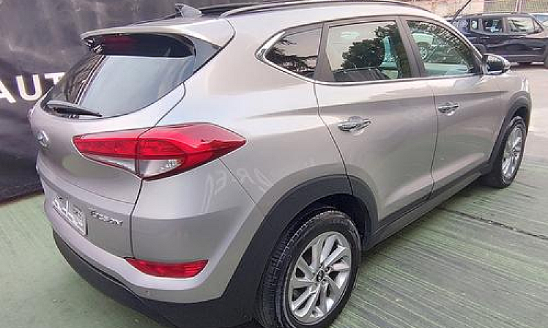 Hyundai Tucson 1.7 C...