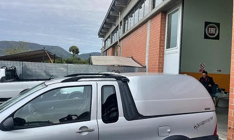 Fiat - Strada Si Ven...