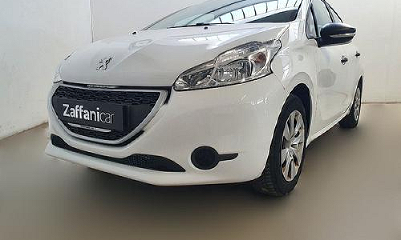 Peugeot 208 1° Serie...