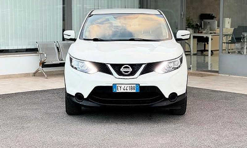 Nissan Qashqai 1.5 D...