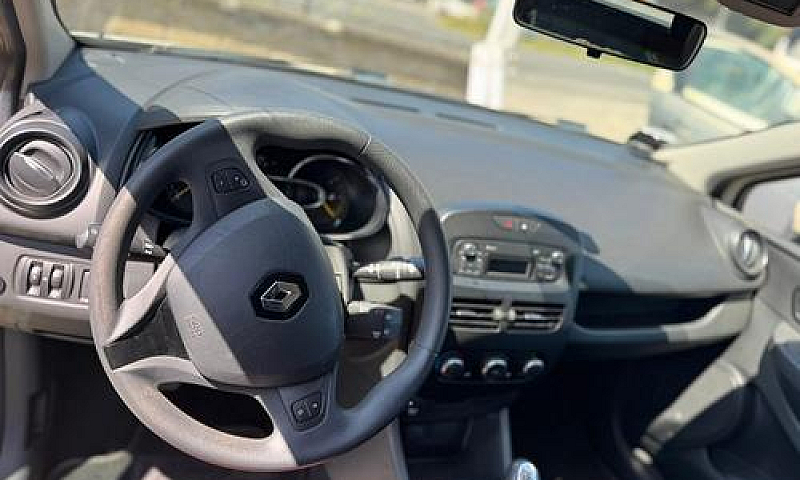 Renault Clio...