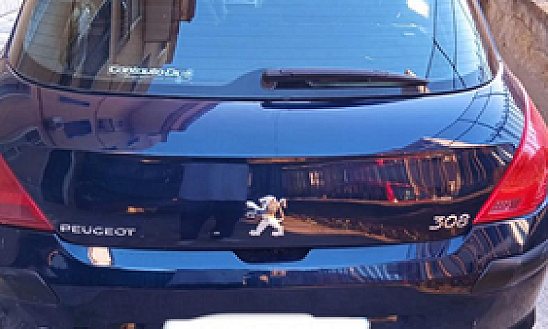 Peugeot 308...