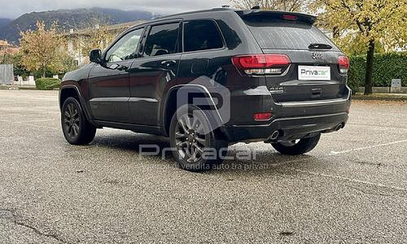 Jeep Grand Cherokee ...
