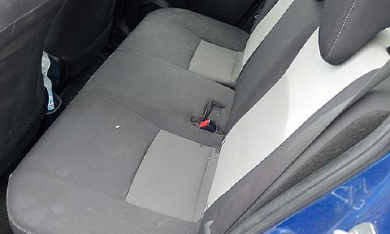 Toyota Yaris 1.5 Hyb...