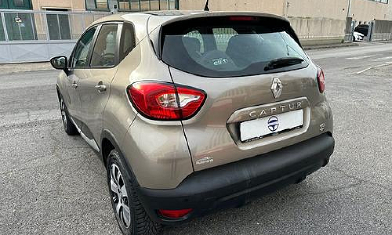 Renault Captur Dci 8...
