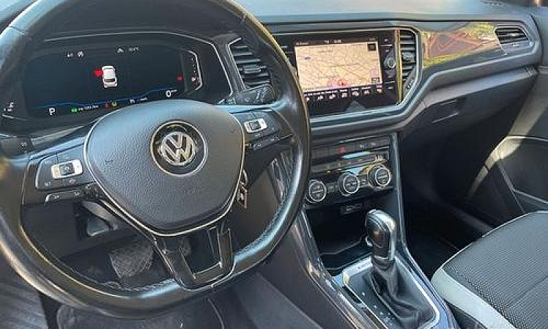 Volkswagen T-Roc 2.0...